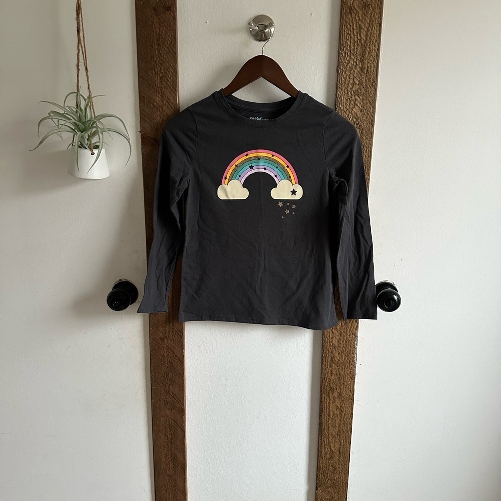 Cat & Jack Girls' Long Sleeve 'Rainbow' Graphic Shirt Charcoal Gray size large